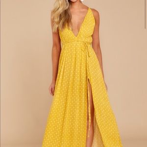 One Time Fling Yellow Print Maxi Dress (Small)
